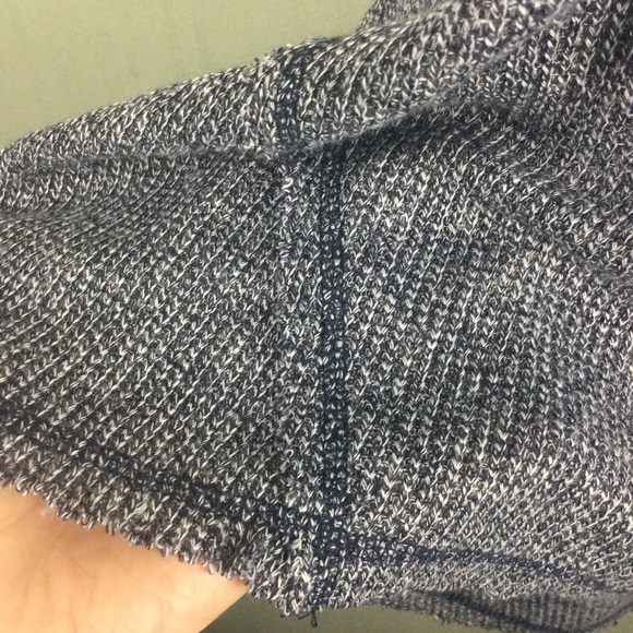 Anthropologie Deletta Millipa Cold Shoulder Oversized Raw Trim Sweater Sz Small - Picture 11 of 13